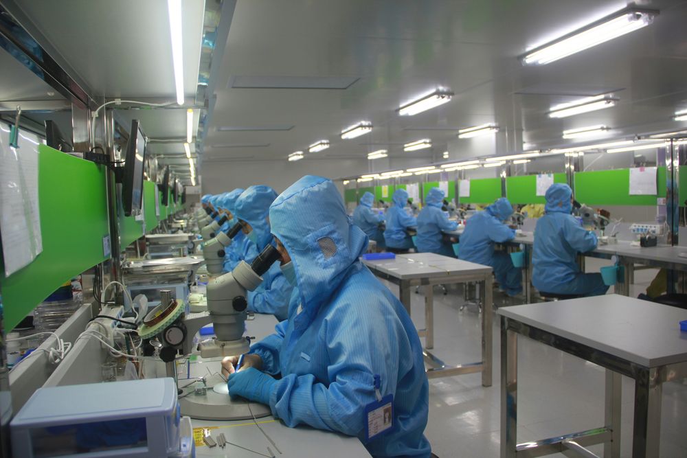 Pharmaceutical quality-control cleanroom
